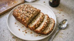 Ψωμί 5 λεπτών με μπύρα και σπόρους – χωρίς ζύμωμα, φουσκώνει μόνο του στον φούρνο